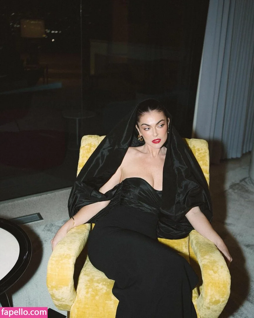 Serinda Swan / serindaswan Onlyfans Photo Gallery 