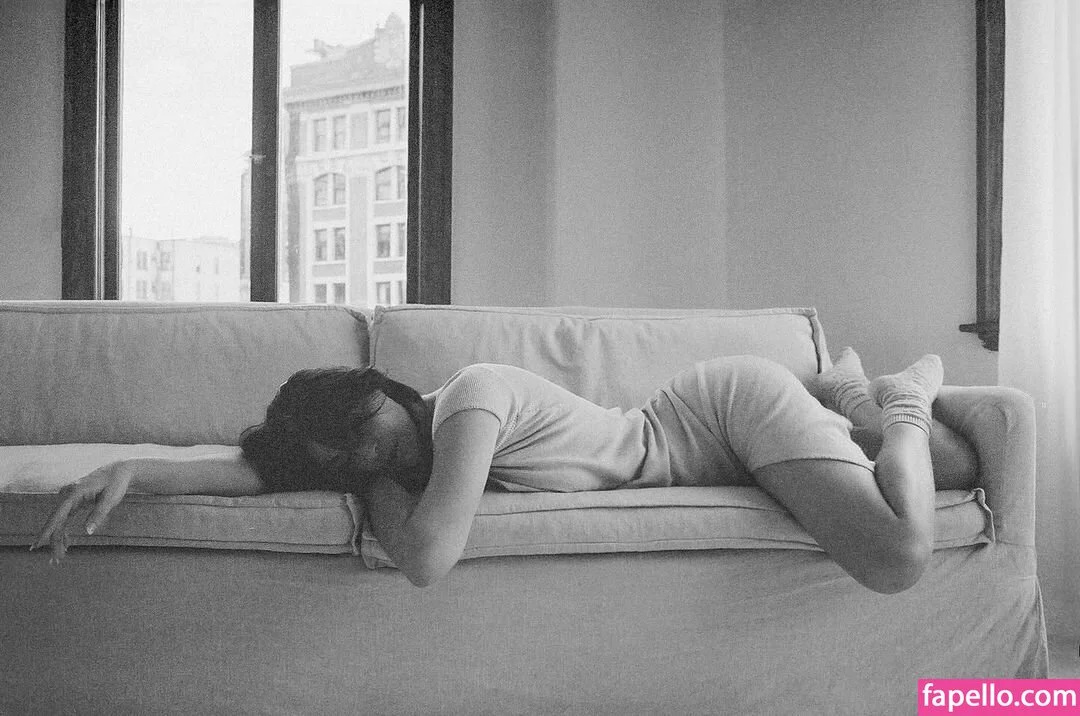 Serinda Swan / serindaswan Onlyfans Photo Gallery 