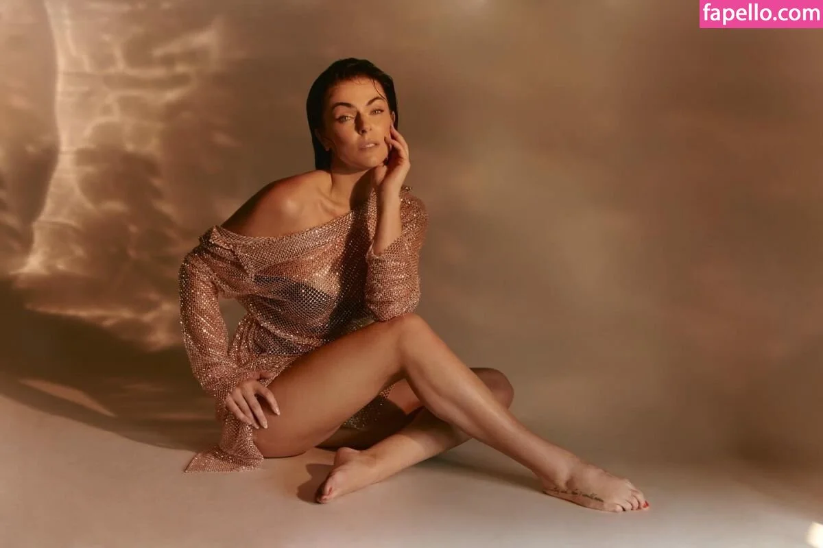 Serinda Swan / serindaswan Onlyfans Photo Gallery 
