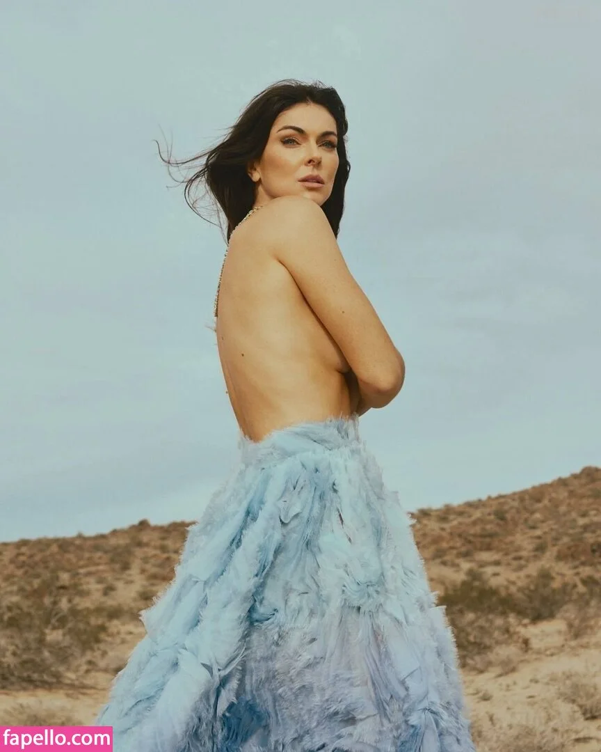 Serinda Swan / serindaswan Onlyfans Photo Gallery 