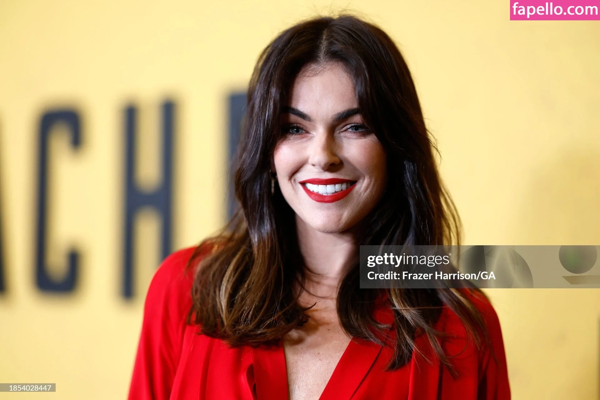 Serinda Swan / serindaswan Onlyfans Photo Gallery 