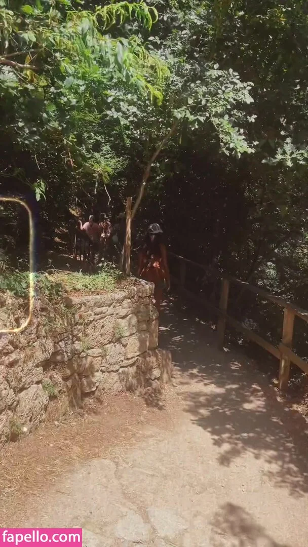 Serinda Swan / serindaswan Onlyfans Photo Gallery 