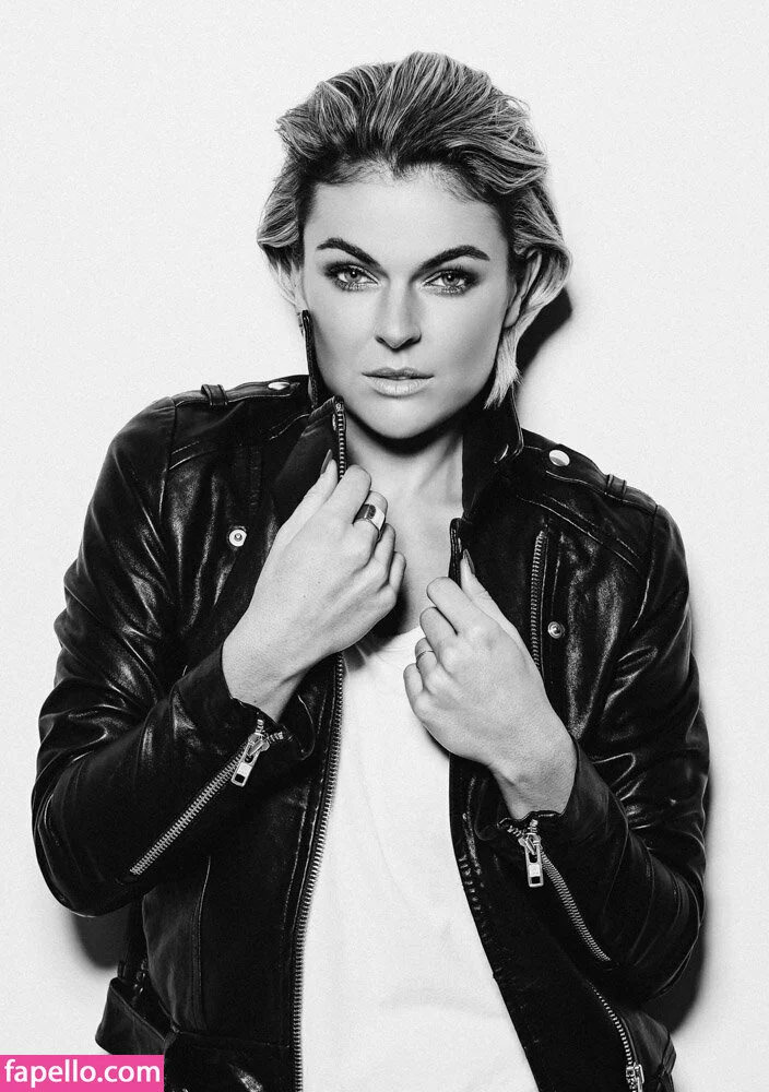 Serinda Swan / serindaswan Onlyfans Photo Gallery 