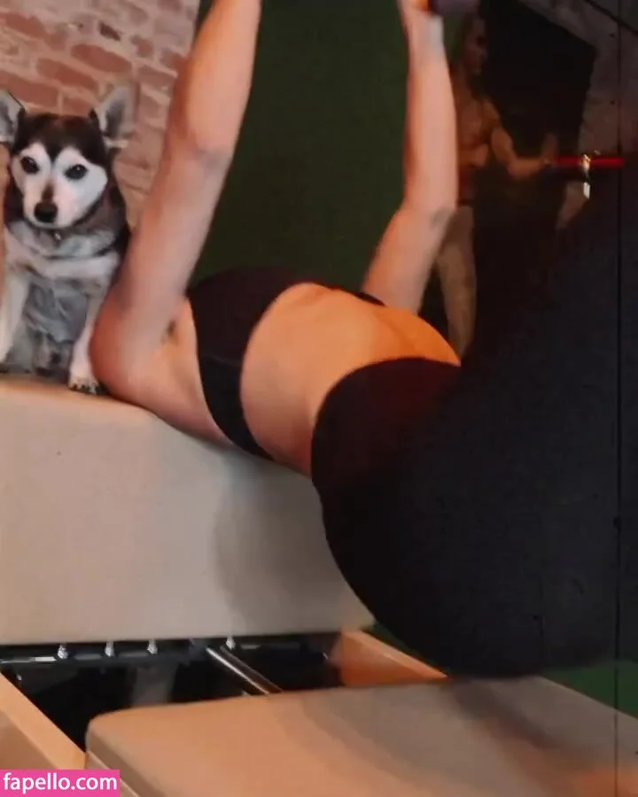 Serinda Swan / serindaswan Onlyfans Photo Gallery 