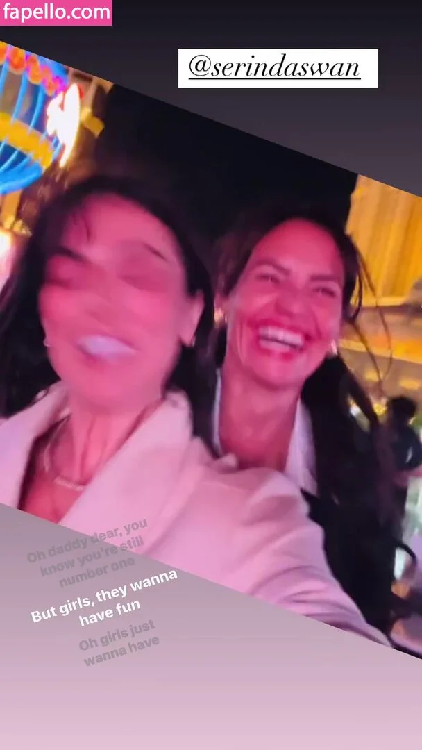 Serinda Swan / serindaswan Onlyfans Photo Gallery 