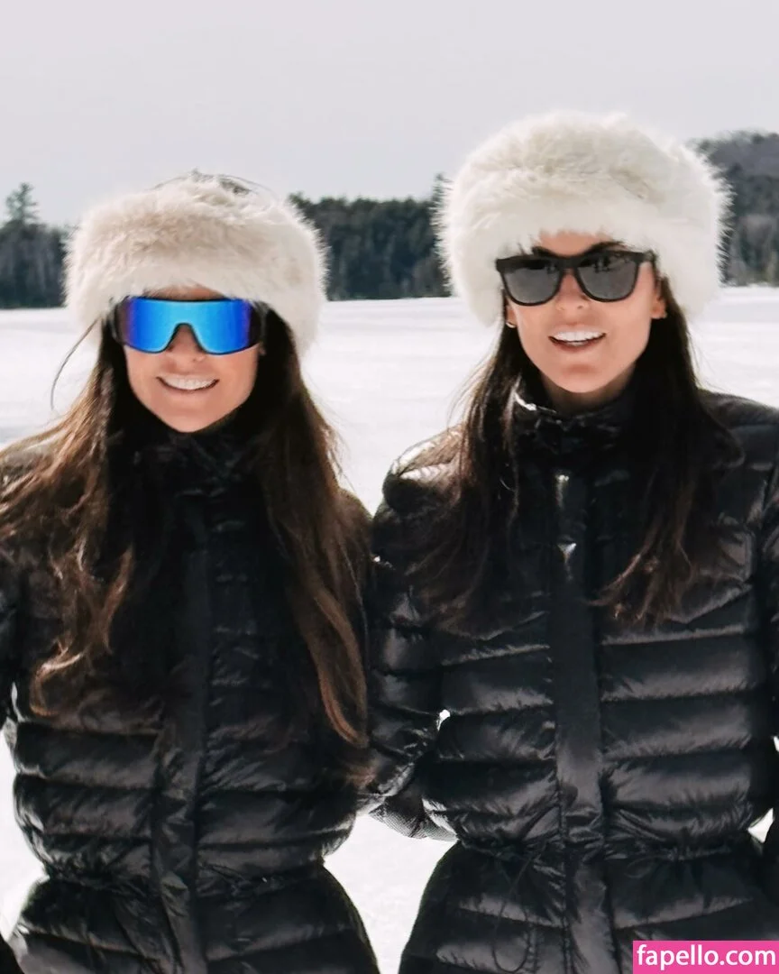 Serinda Swan / serindaswan Onlyfans Photo Gallery 