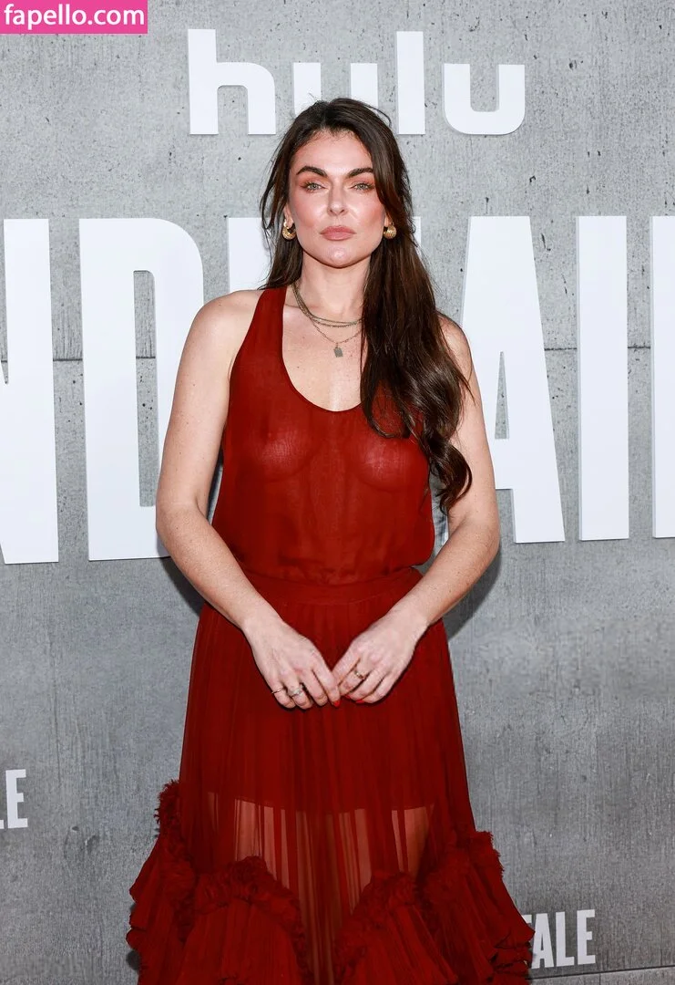 Serinda Swan / serindaswan Onlyfans Photo Gallery 