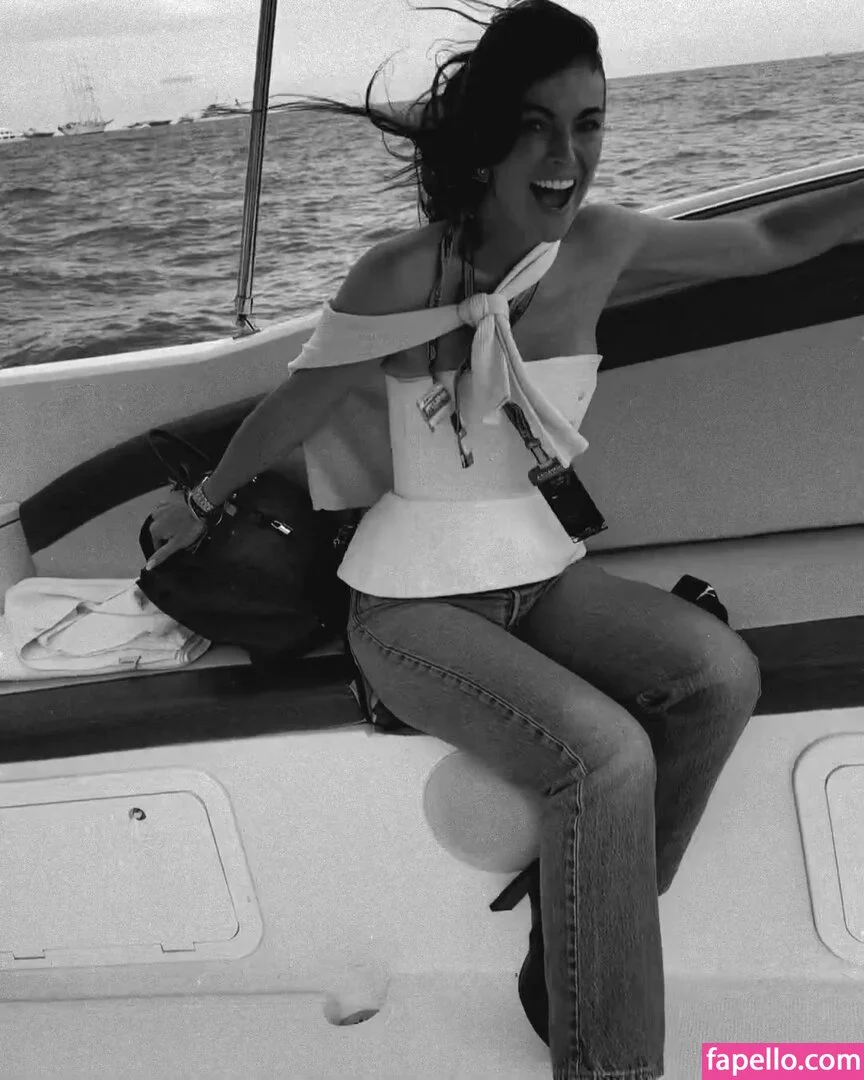 Serinda Swan / serindaswan Onlyfans Photo Gallery 