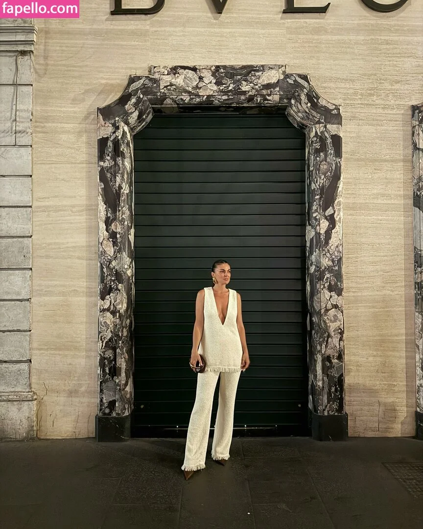 Serinda Swan / serindaswan Onlyfans Photo Gallery 