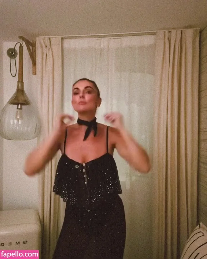 Serinda Swan / serindaswan Onlyfans Photo Gallery 