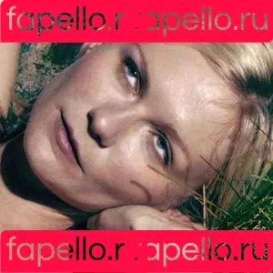Kirsten Dunst / kirstendunst Onlyfans Photo Gallery 