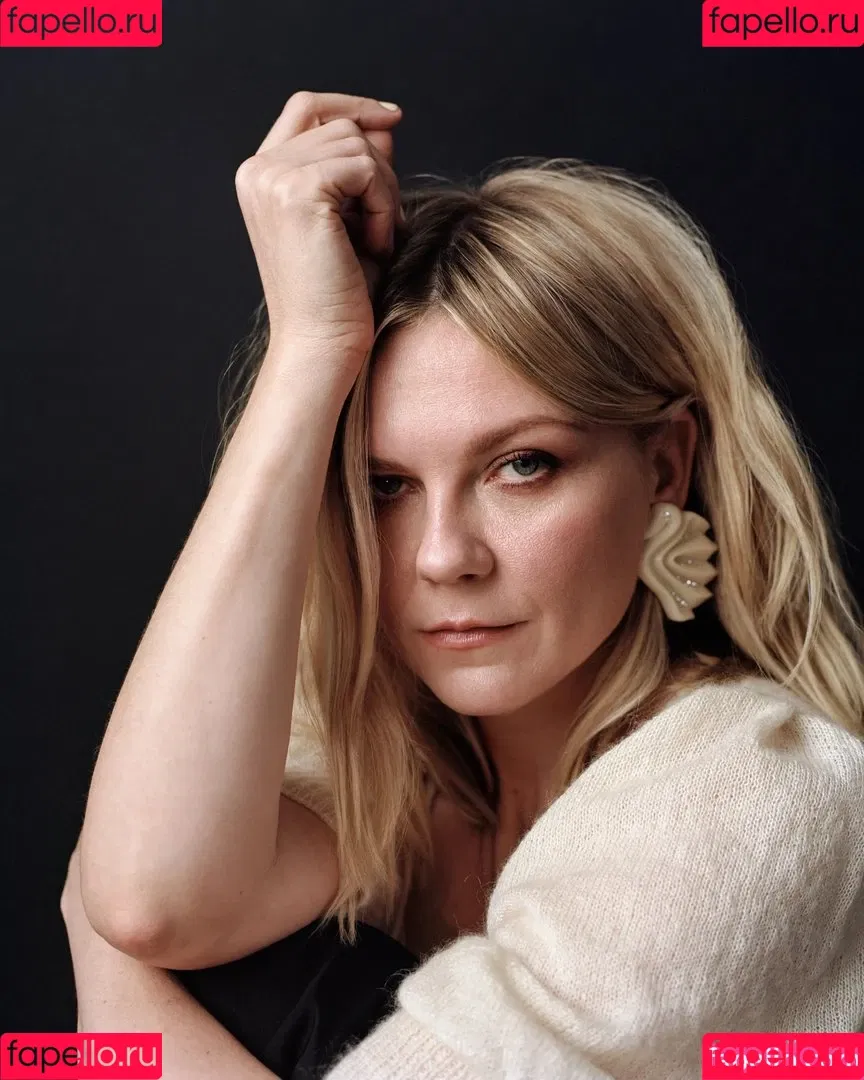 Kirsten Dunst / kirstendunst Onlyfans Photo Gallery 