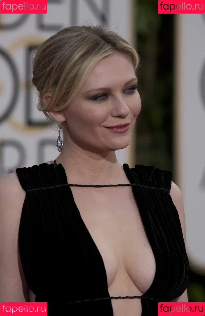 Kirsten Dunst / kirstendunst Onlyfans Photo Gallery 