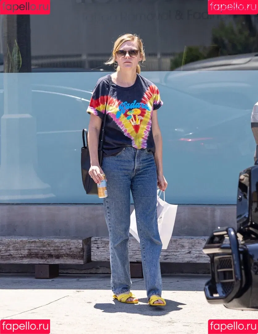 Kirsten Dunst / kirstendunst Onlyfans Photo Gallery 
