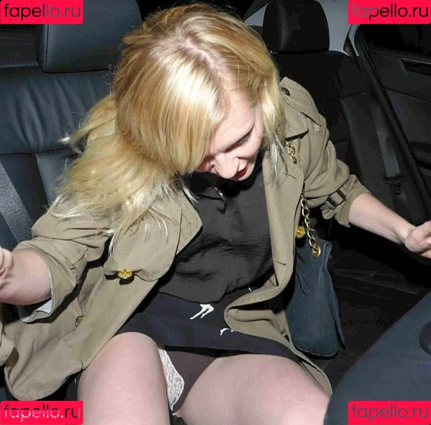 Kirsten Dunst / kirstendunst Onlyfans Photo Gallery 