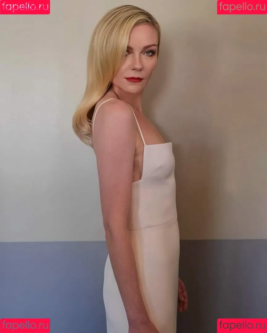 Kirsten Dunst / kirstendunst Onlyfans Photo Gallery 