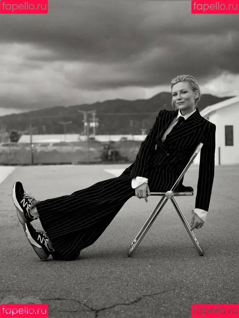 Kirsten Dunst / kirstendunst Onlyfans Photo Gallery 