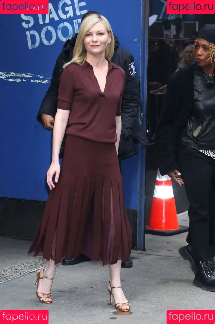 Kirsten Dunst / kirstendunst Onlyfans Photo Gallery 