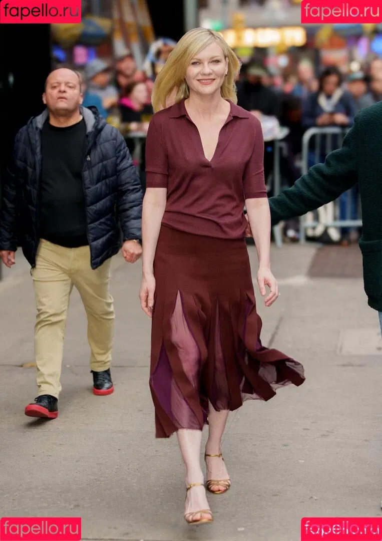 Kirsten Dunst / kirstendunst Onlyfans Photo Gallery 