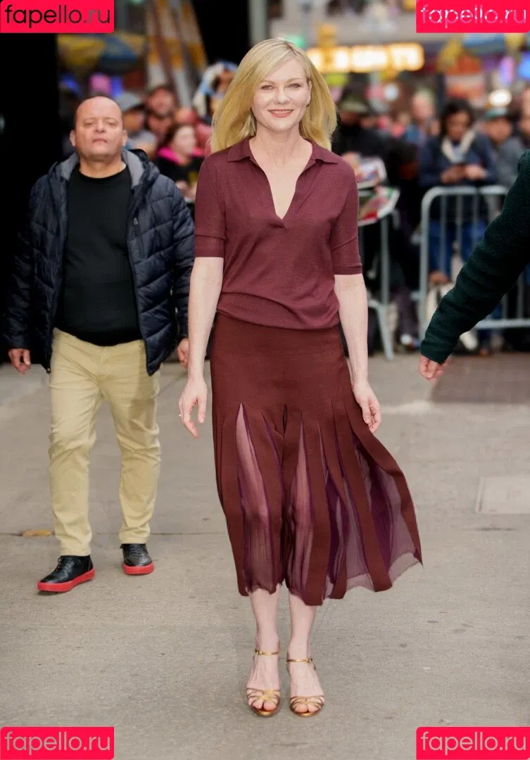 Kirsten Dunst / kirstendunst Onlyfans Photo Gallery 