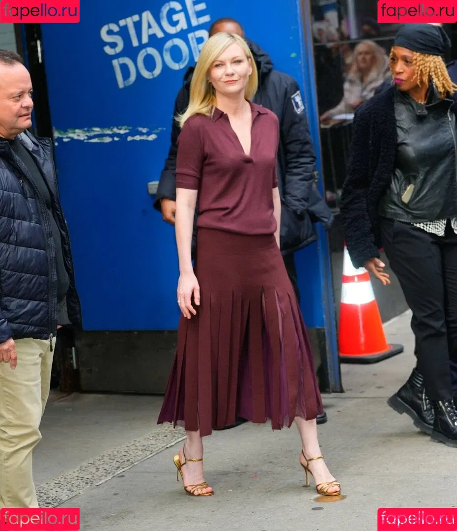 Kirsten Dunst / kirstendunst Onlyfans Photo Gallery 