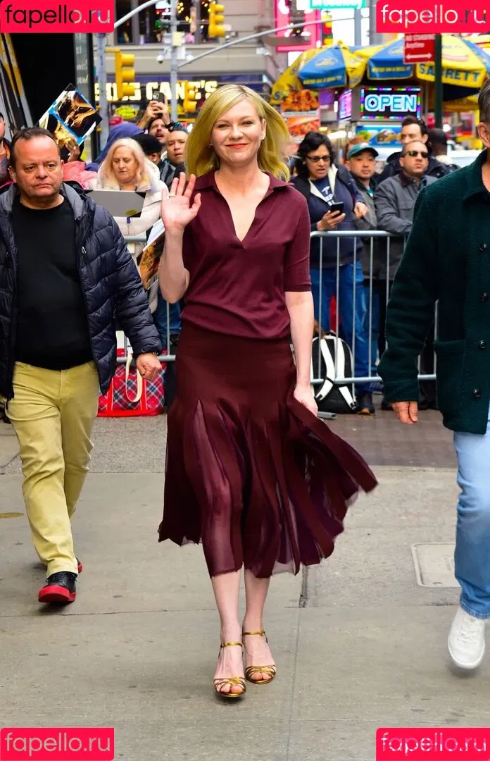 Kirsten Dunst / kirstendunst Onlyfans Photo Gallery 