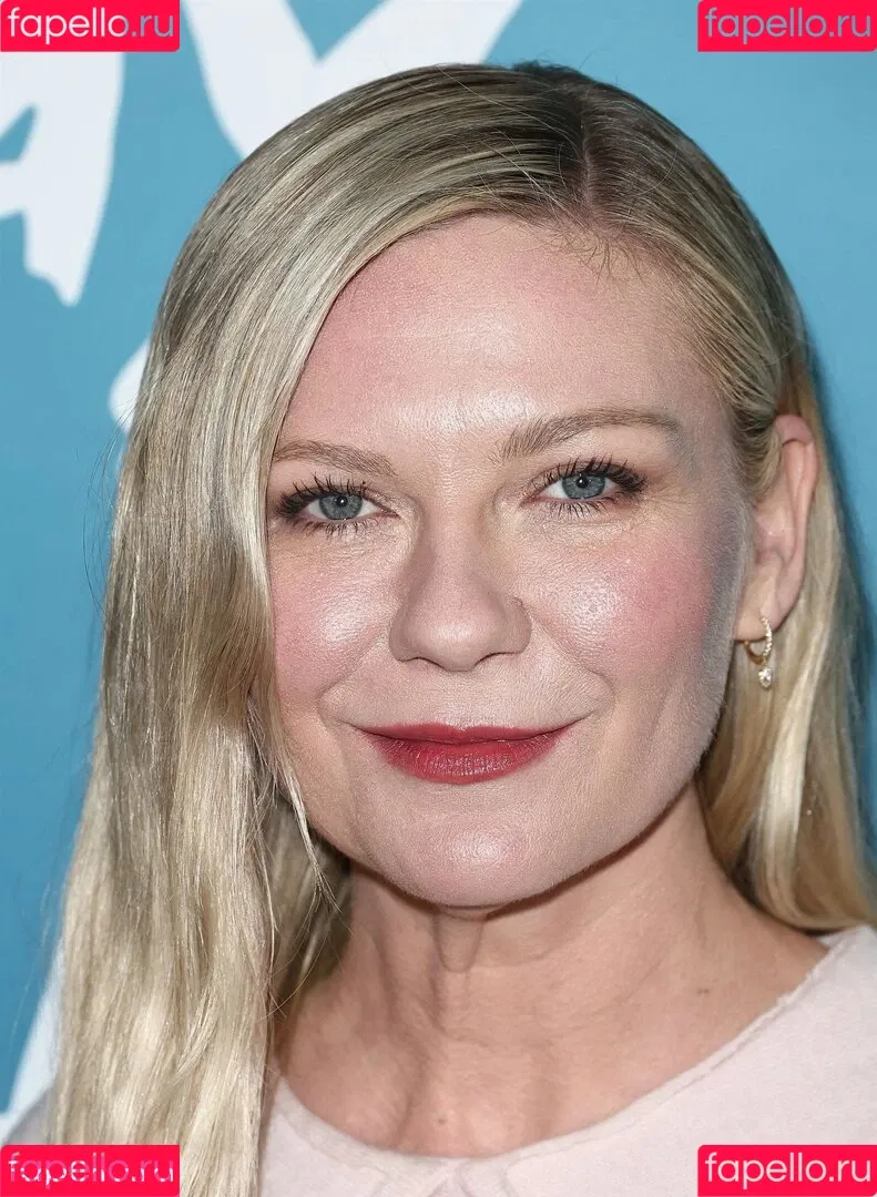 Kirsten Dunst / kirstendunst Onlyfans Photo Gallery 
