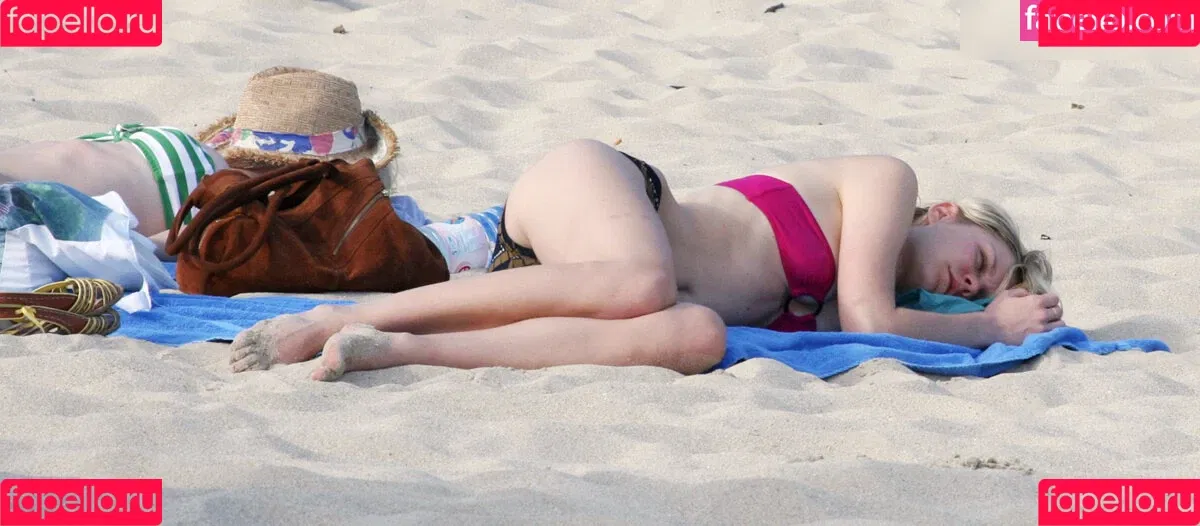 Kirsten Dunst / kirstendunst Onlyfans Photo Gallery 