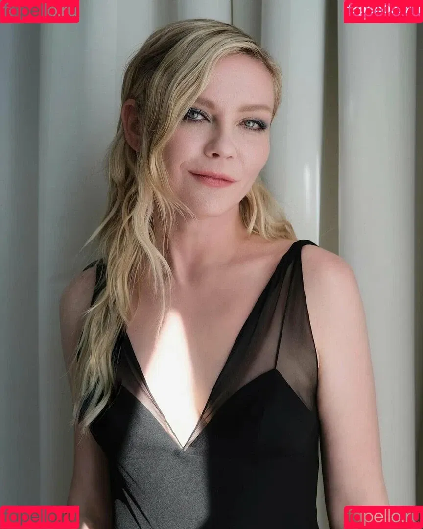 Kirsten Dunst / kirstendunst Onlyfans Photo Gallery 