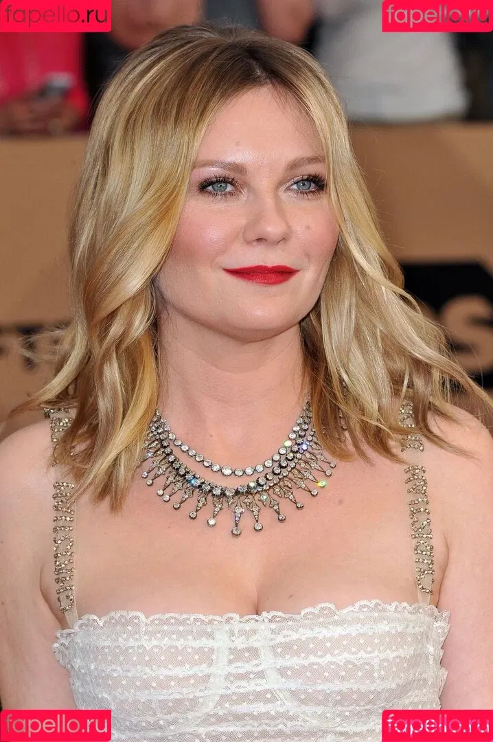 Kirsten Dunst / kirstendunst Onlyfans Photo Gallery 