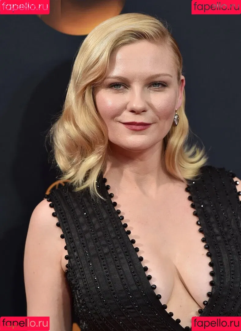 Kirsten Dunst / kirstendunst Onlyfans Photo Gallery 
