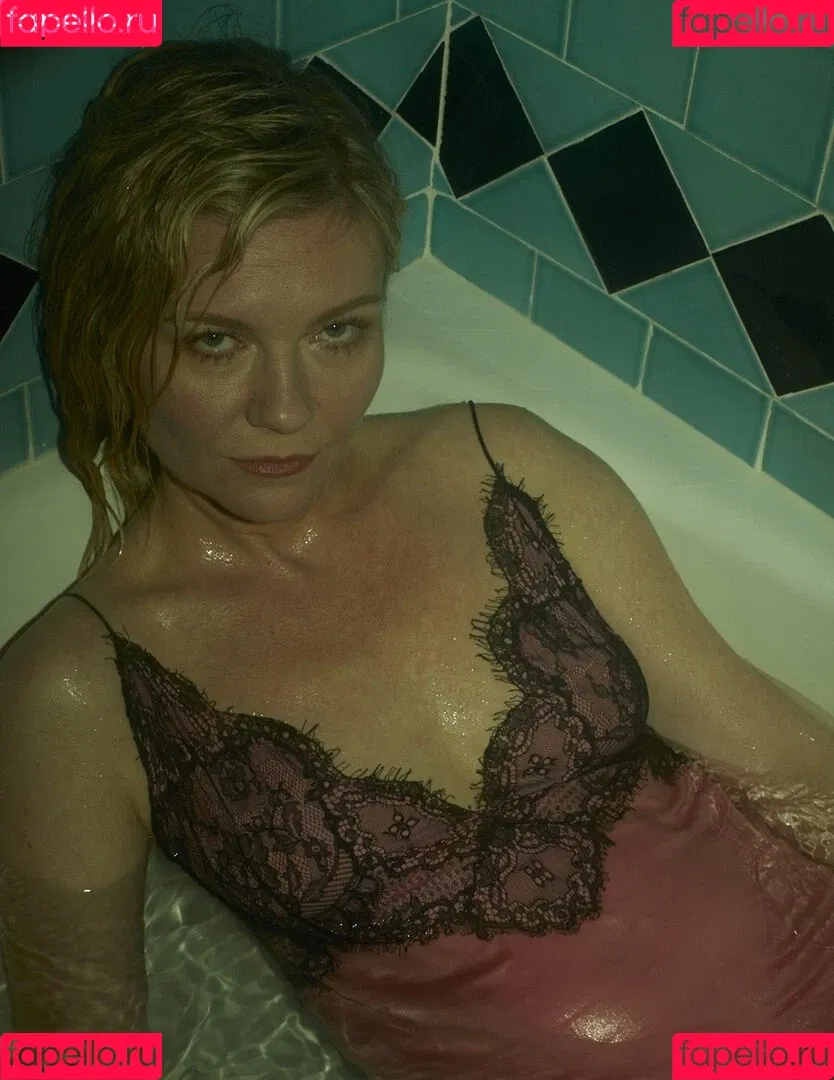 Kirsten Dunst / kirstendunst Onlyfans Photo Gallery 