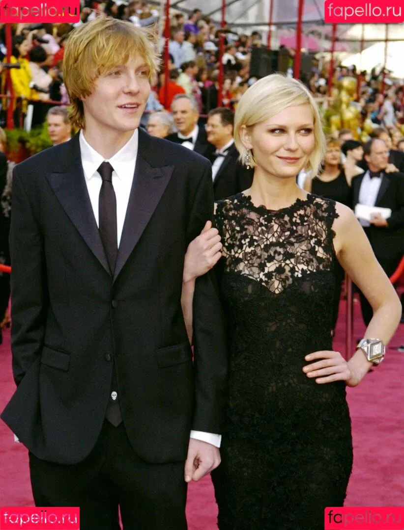 Kirsten Dunst / kirstendunst Onlyfans Photo Gallery 