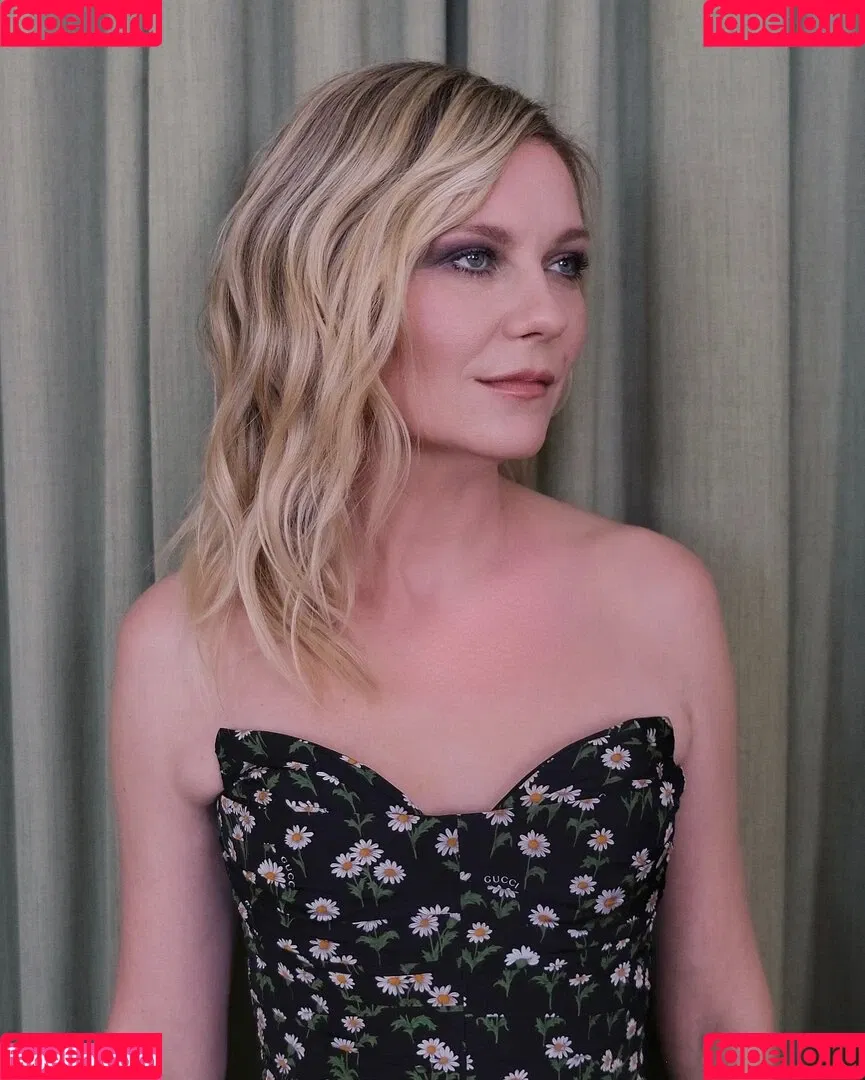 Kirsten Dunst / kirstendunst Onlyfans Photo Gallery 