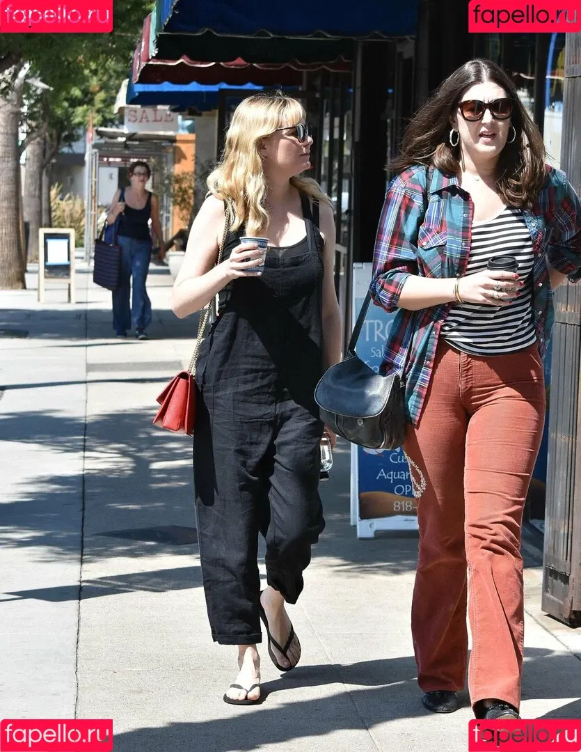 Kirsten Dunst / kirstendunst Onlyfans Photo Gallery 
