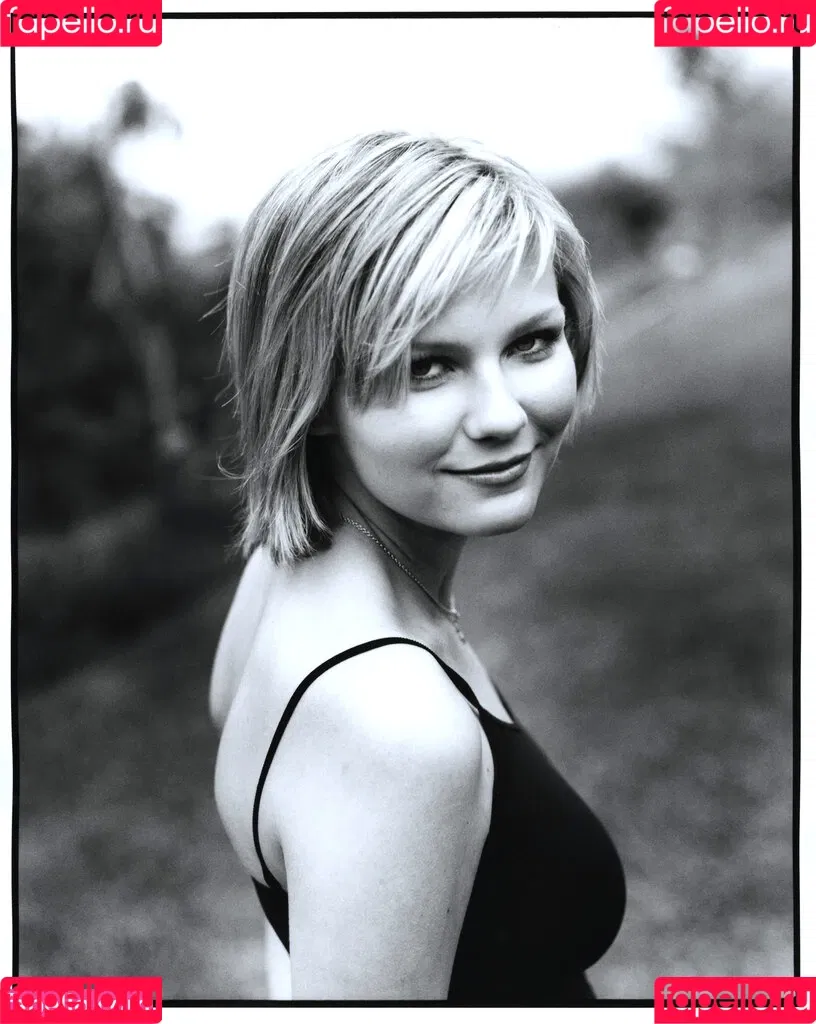 Kirsten Dunst / kirstendunst Onlyfans Photo Gallery 