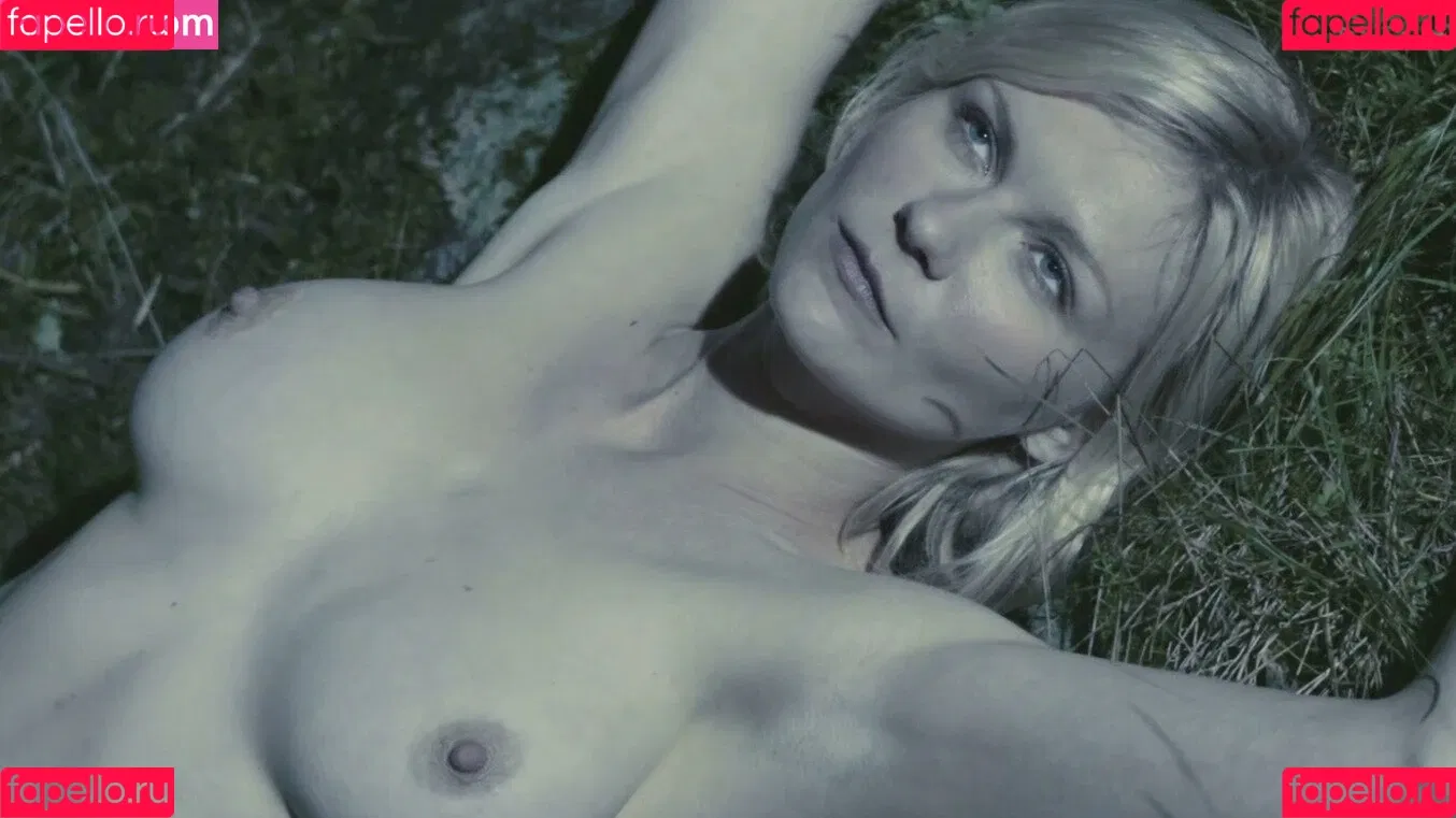 Kirsten Dunst / kirstendunst Onlyfans Photo Gallery 
