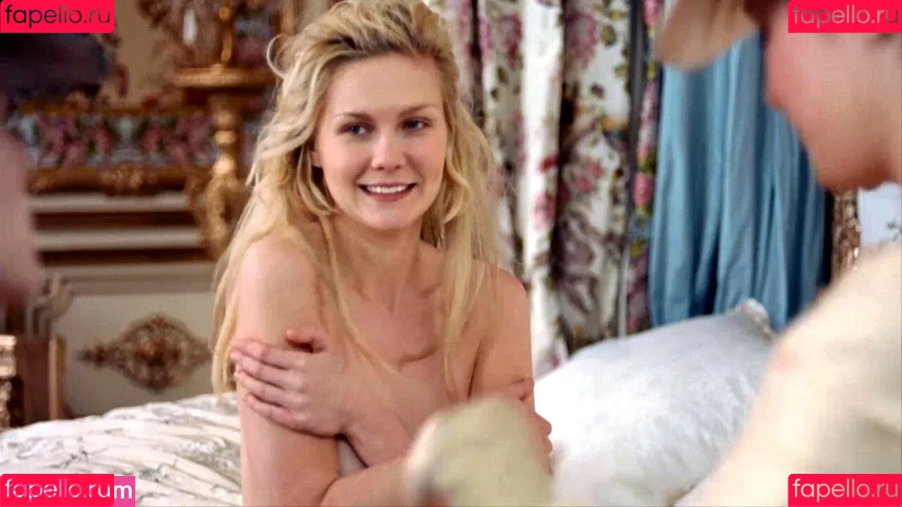 Kirsten Dunst / kirstendunst Onlyfans Photo Gallery 