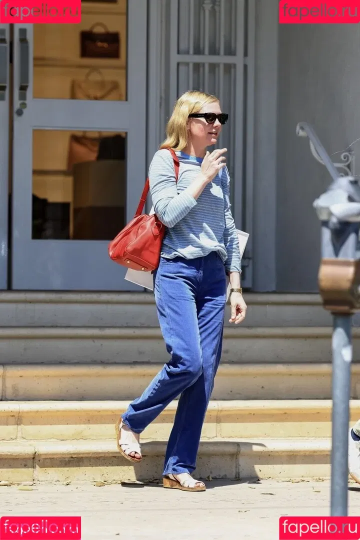 Kirsten Dunst / kirstendunst Onlyfans Photo Gallery 