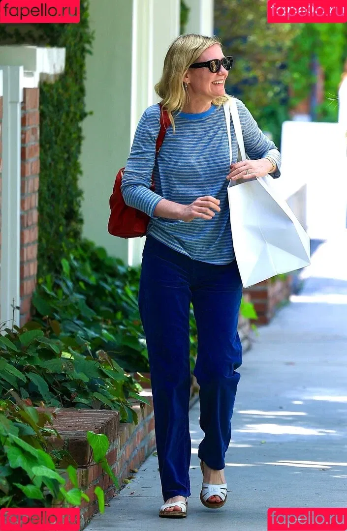 Kirsten Dunst / kirstendunst Onlyfans Photo Gallery 