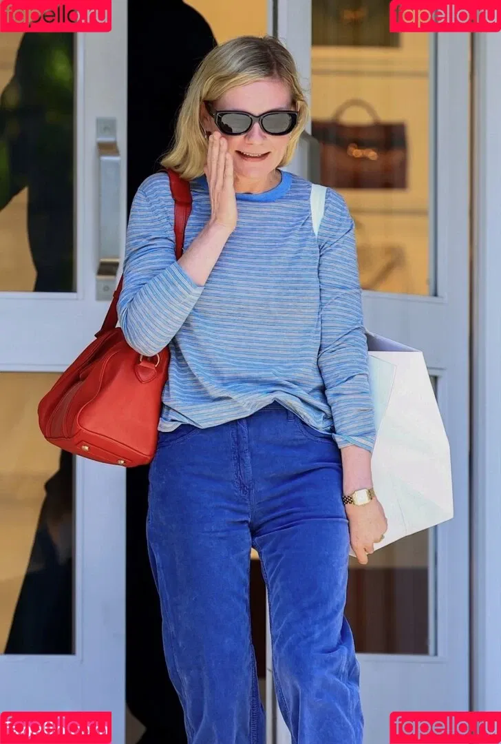Kirsten Dunst / kirstendunst Onlyfans Photo Gallery 