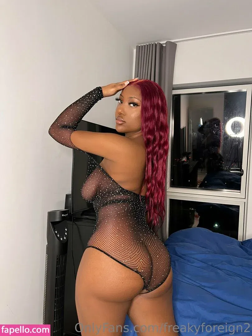 freakyfaie / freakyforeign2 Onlyfans Photo Gallery 