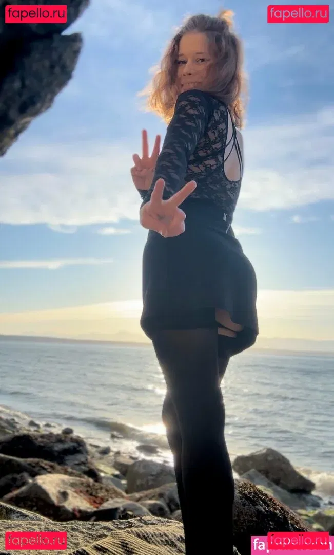 Comfy_fans Onlyfans Photo Gallery 