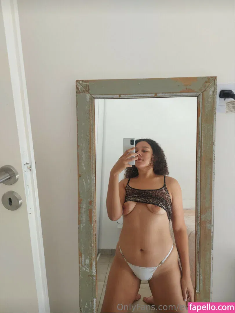 Evamaze / evamaze3 Onlyfans Photo Gallery 