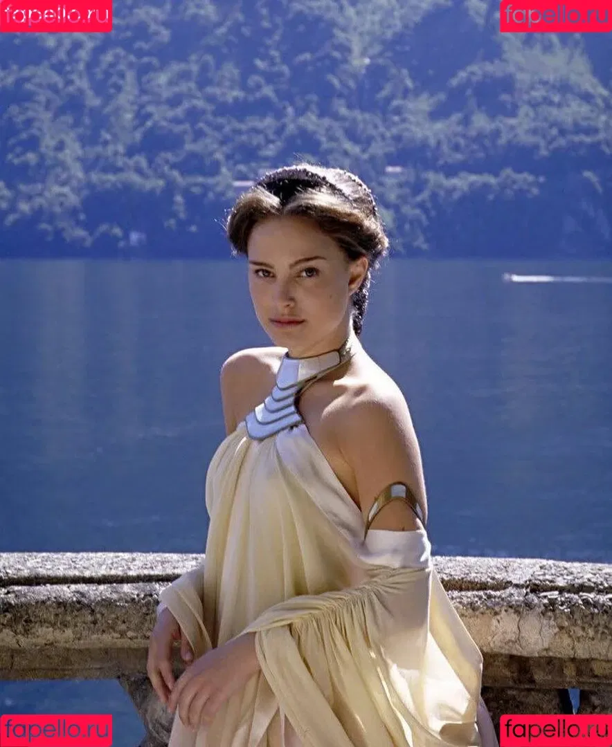 Natalie Portman / natalieportman Onlyfans Photo Gallery 