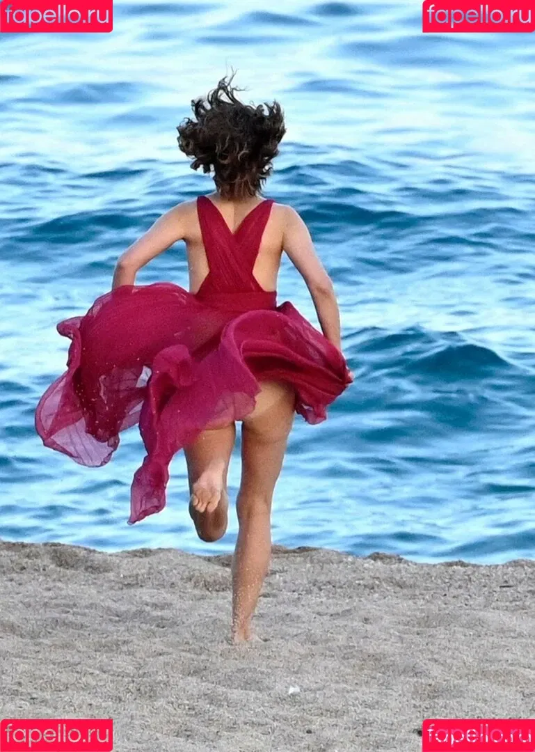 Natalie Portman / natalieportman Onlyfans Photo Gallery 