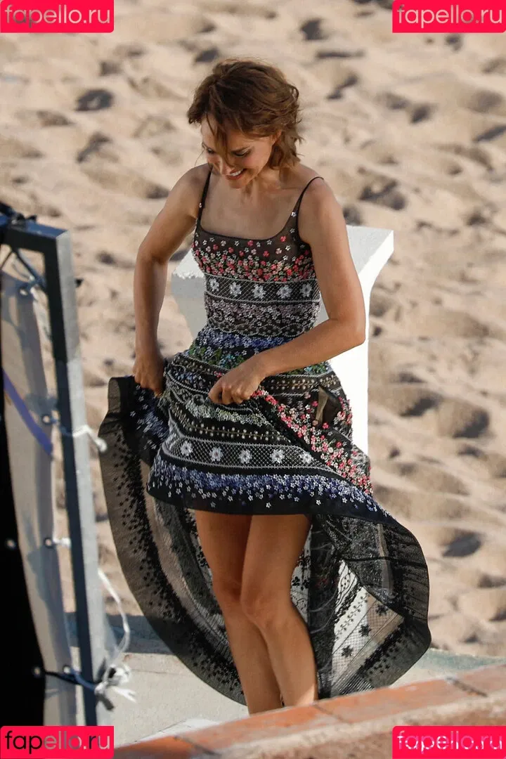 Natalie Portman / natalieportman Onlyfans Photo Gallery 