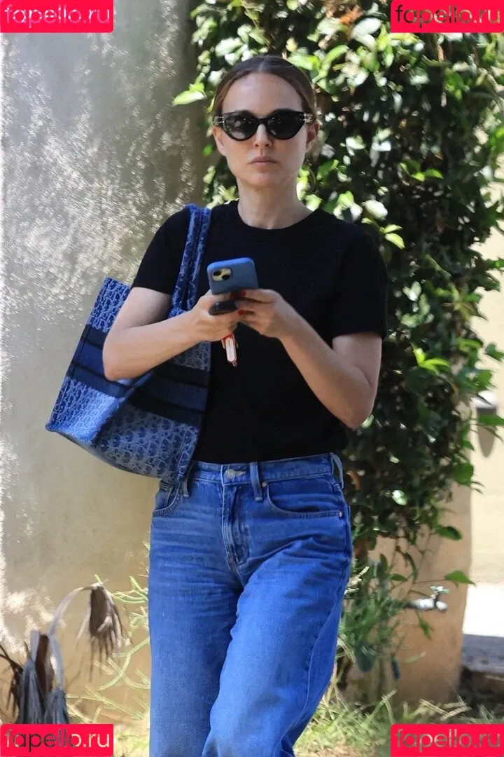 Natalie Portman / natalieportman Onlyfans Photo Gallery 