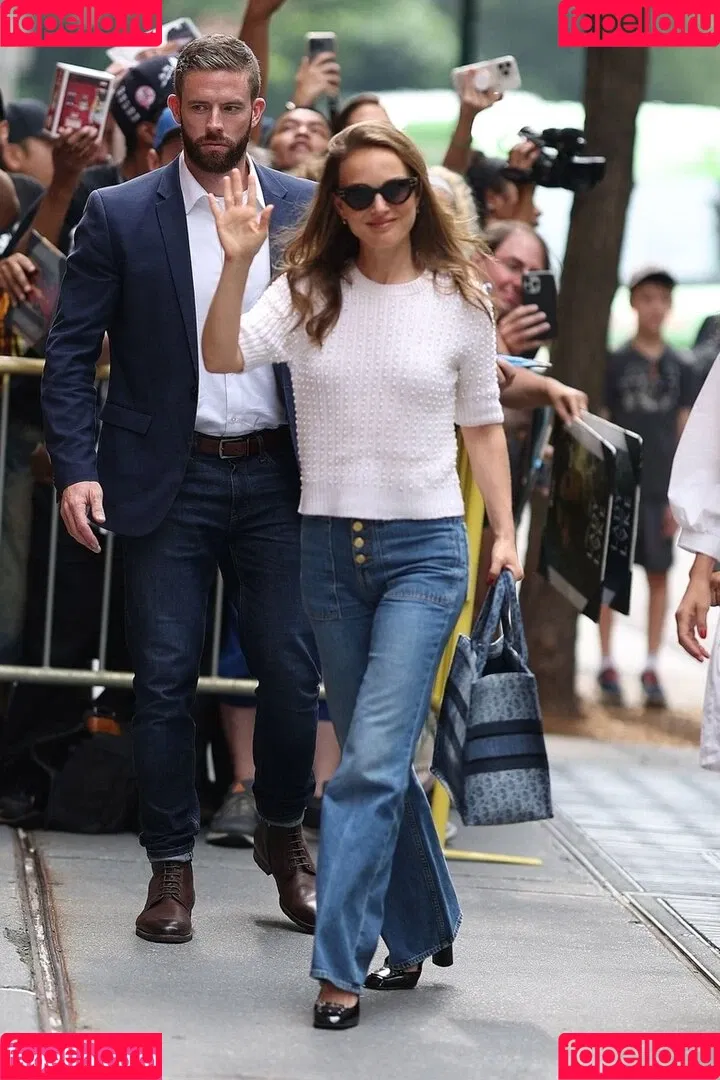 Natalie Portman / natalieportman Onlyfans Photo Gallery 