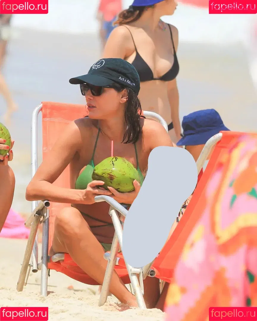 Deborah Secco / dedesecco Onlyfans Photo Gallery 